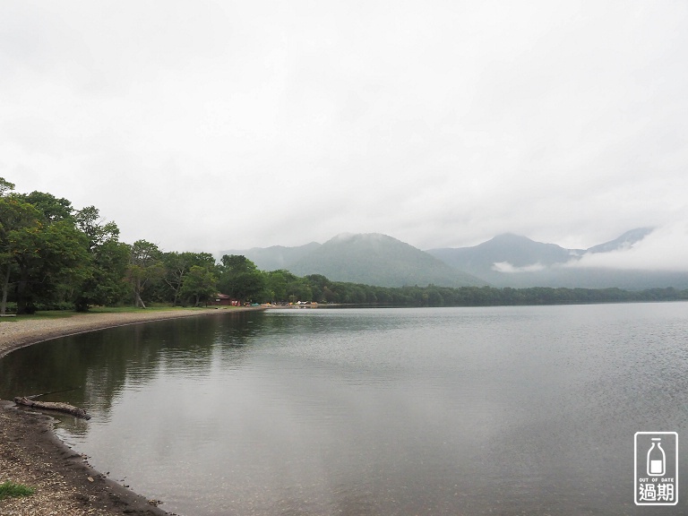 和琴半島湖畔露營場