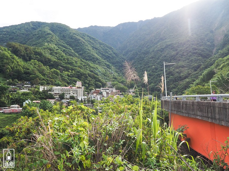 八通關越嶺古道-父子斷崖