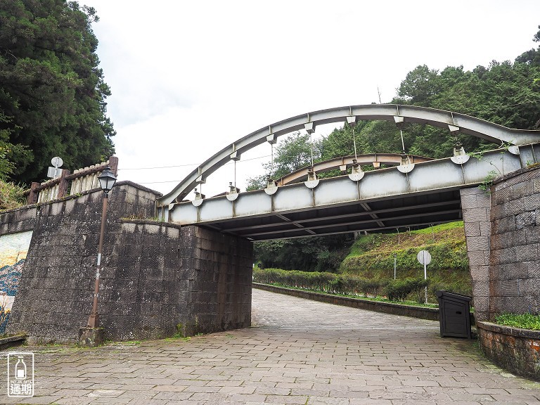 阿里山旅客服務中心停車場