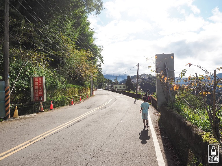 上巴陵停車場