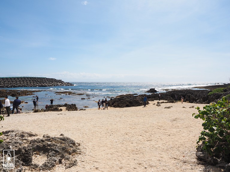 小巴里島岩