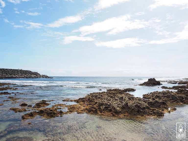 小巴里島岩