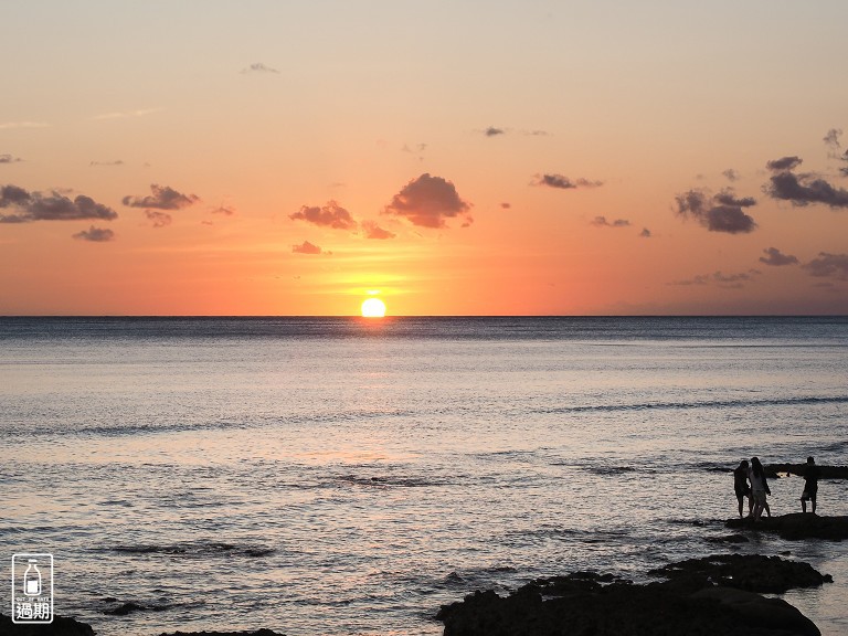 萬里桐夕陽