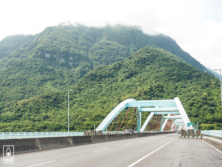 走過虹橋