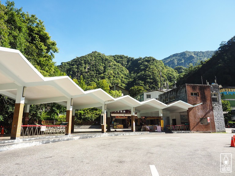 白楊步道