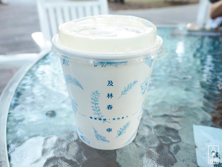 林投黃金沙灘 及林春咖啡館